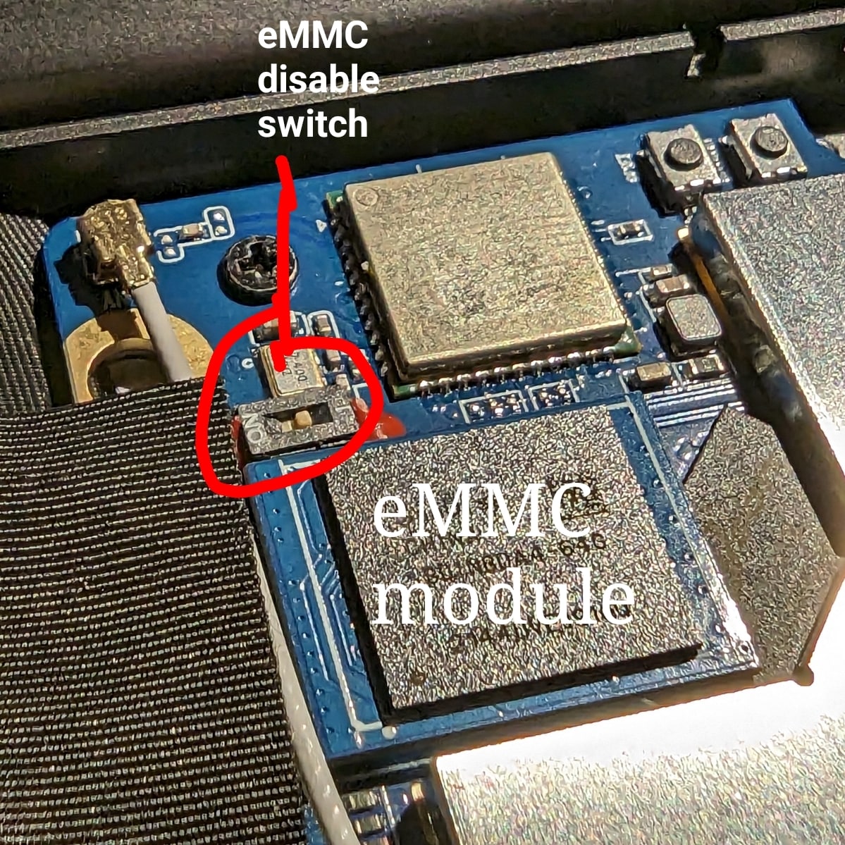 The PineBook Pro eMMC module and switch